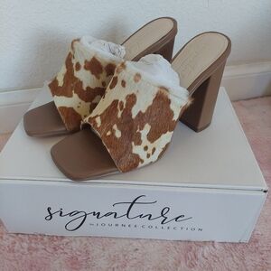 Signature by Journee Collection Deena PumpsHeel Sandals Animal Print Size 8